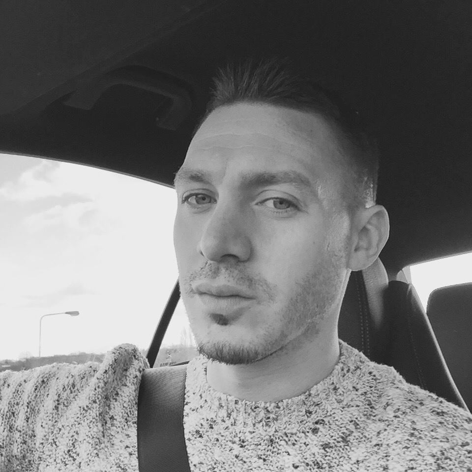 KirkNorcrossNET's tweet image. "@kirk_official: #selfie jut cuz I didn't know what else to tweet 😉😂 http://t.co/BfTjAzRBuU" looking good 😍