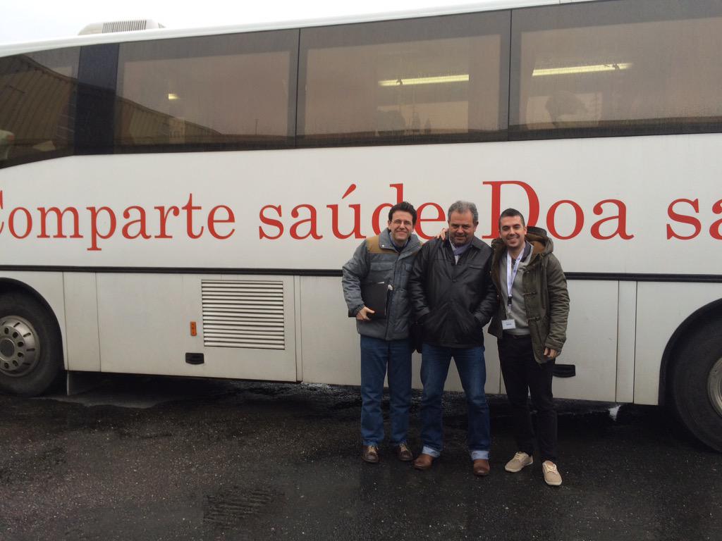 rrhhgtmotive's tweet photo. @GtMotive apoyando la campaña de @doasangue en nuestras instalaciones de galicia. Gracias a todos !! http://t.co/IDdlHqCgrU