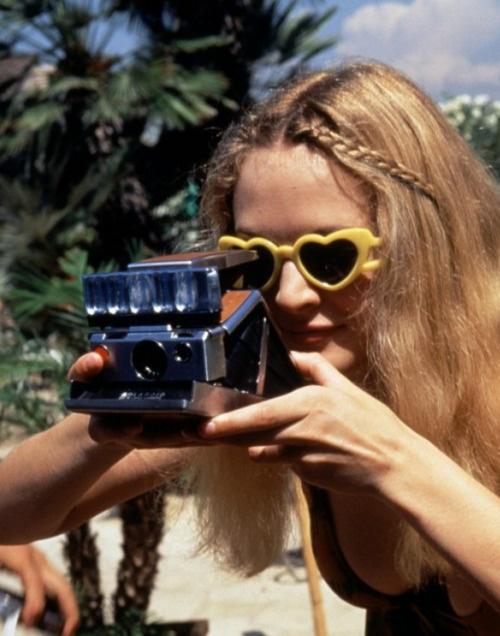 Happy Birthday to Heather Graham this We loved her heart shaped sunnies from Boogie Nights 