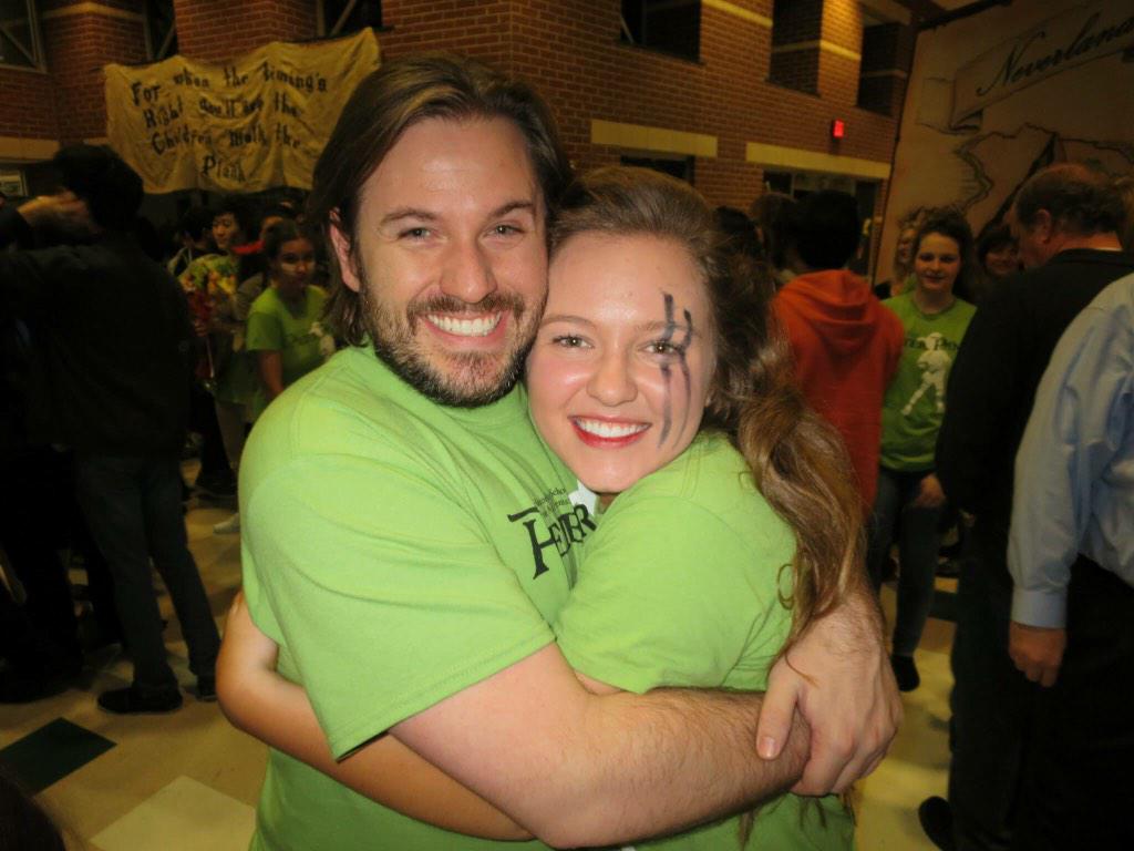 kristinjane_'s tweet photo. so thankful that I got to work with so many talented people. love and miss you guys 💚✨ #HHSPeterPan #withdrawals http://t.co/FD8clPFov5