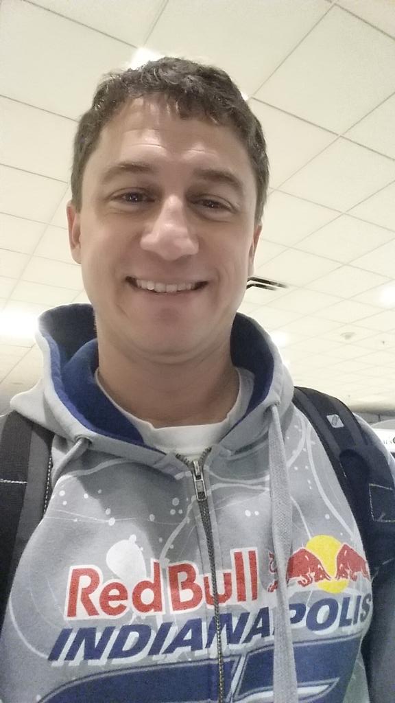 erickanderton's tweet photo. Sporting my GP gear here in the States. Just need @Official_CS27 @adri_stoner to send some Stoner gear to wear! #27 http://t.co/625hqCSd8L