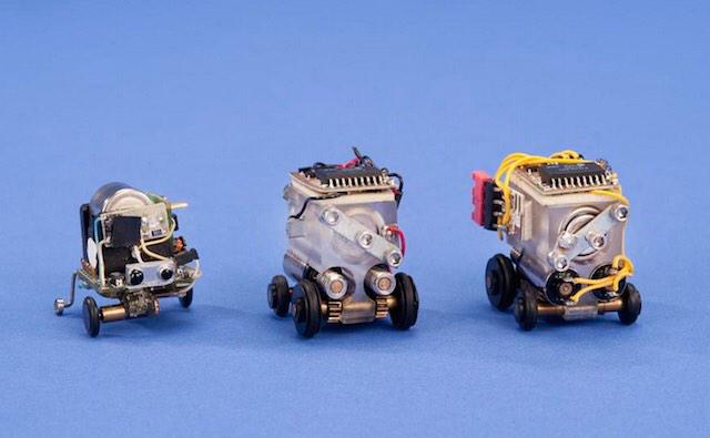 SandiaLabs's tweet photo. Sandia’s MARVs are the cutest little #robots ever built at a nuclear laboratory http://t.co/LgO5BFP22Y via @PopMech http://t.co/u34w2RU54B