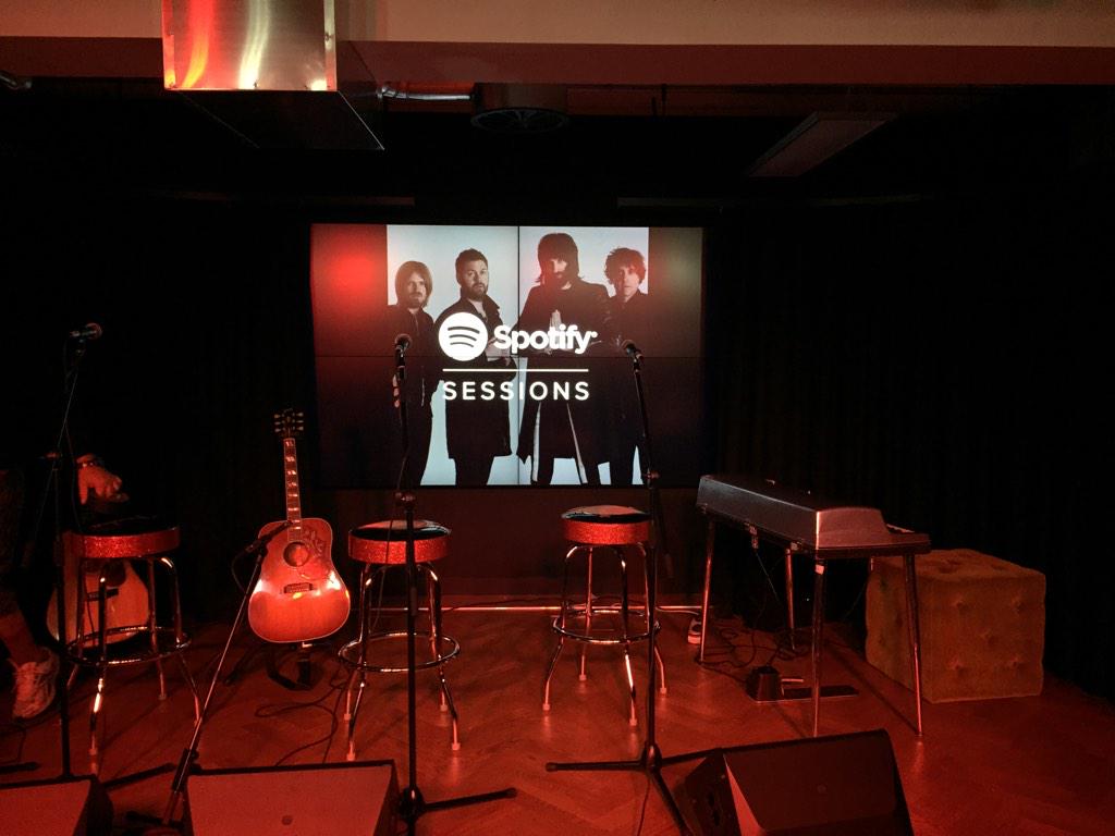 offbeatnetwork's tweet image. ÖNetwork @Spotify with @KasabianHQ