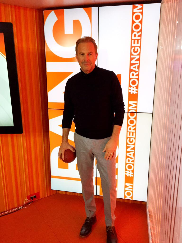 Today Auf Twitter Kevin Costner In The Orangeroom We Ll