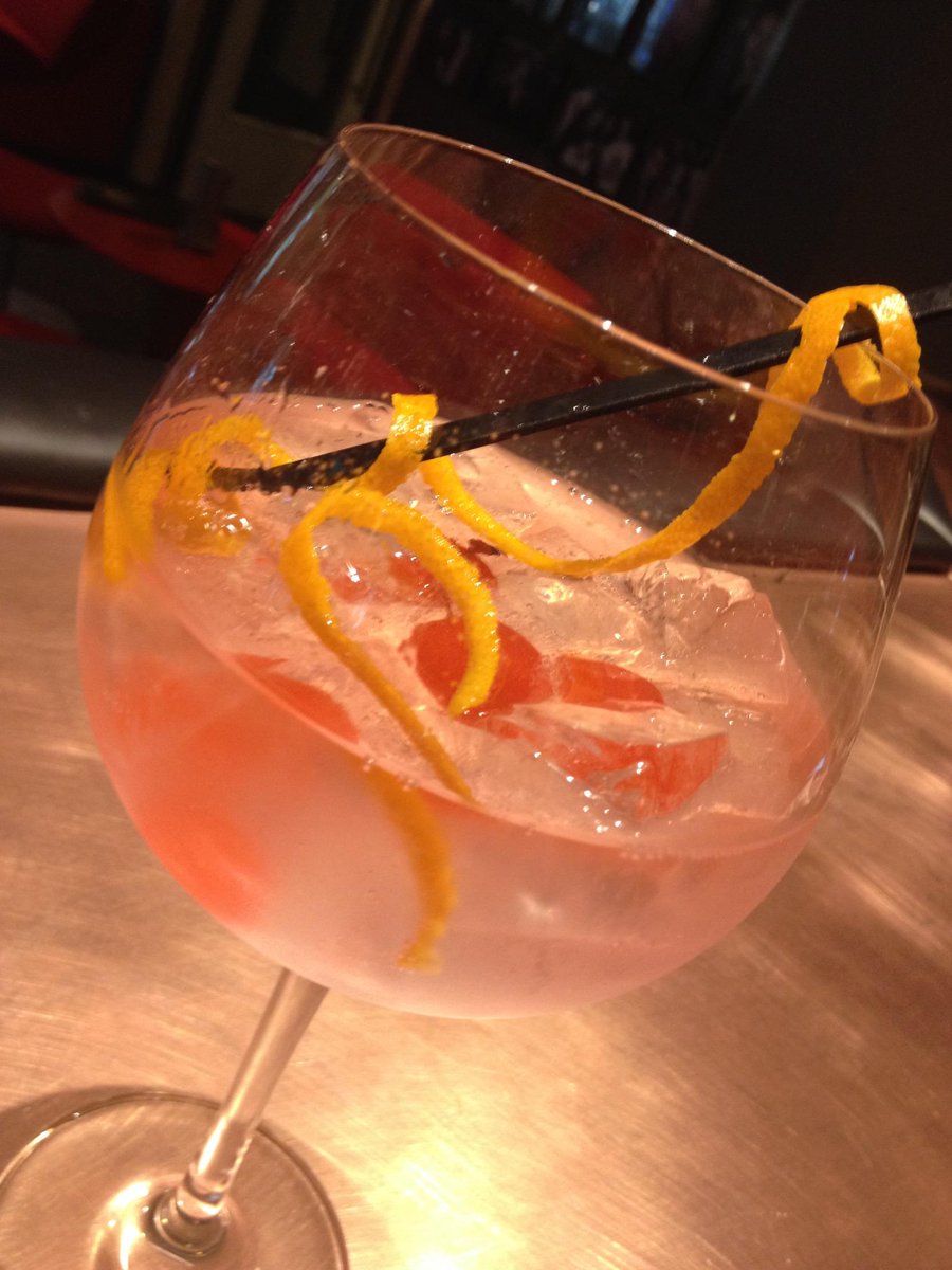 Cafe Americain tweet media