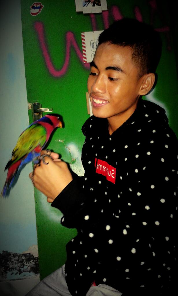 Whyna_Chrissmes's tweet image. Roni Chrissmes