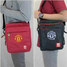 IdanDHT's tweet photo. Bag MUFC 150K http://t.co/eoHNu0aB8q