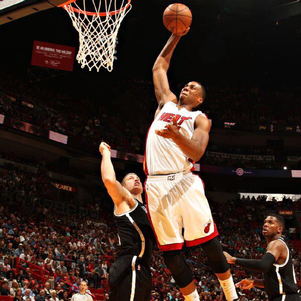 MiamiSide's tweet photo. Hassan Whiteside http://t.co/2IeuFIxFAq