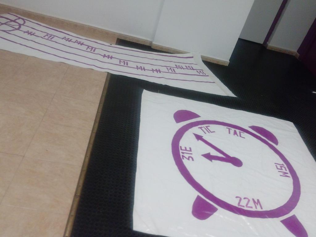 Aprovechando San Valero para ultimar material para mañana. Tic-tac-tic....#DePredicadoresaMadrid #LaMarchaDelCambio