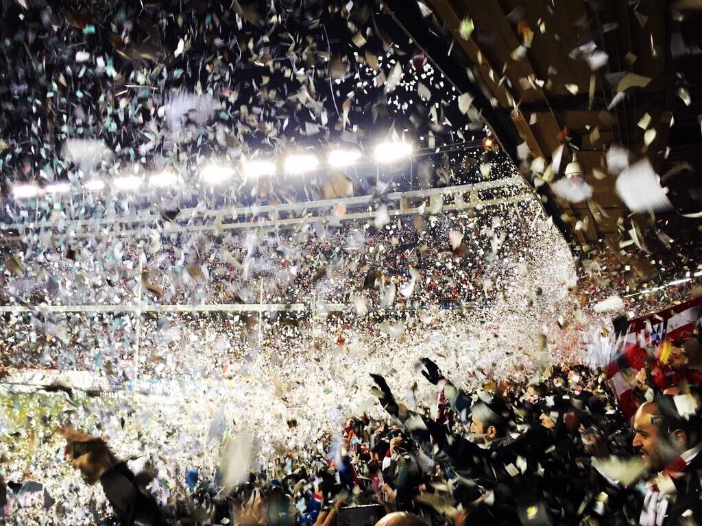 FA82Oficial's tweet photo. ¡Nada ni nadie nos separará de ti! #UnPapelitoPorCadaLatido http://t.co/tQ1Q7FDMRZ