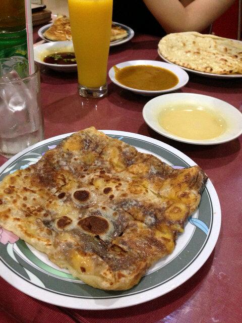 NanaaSWY's tweet photo. Ini makanan endes bingiit..the original indian spices..☺ http://t.co/vXBUqhdzyn