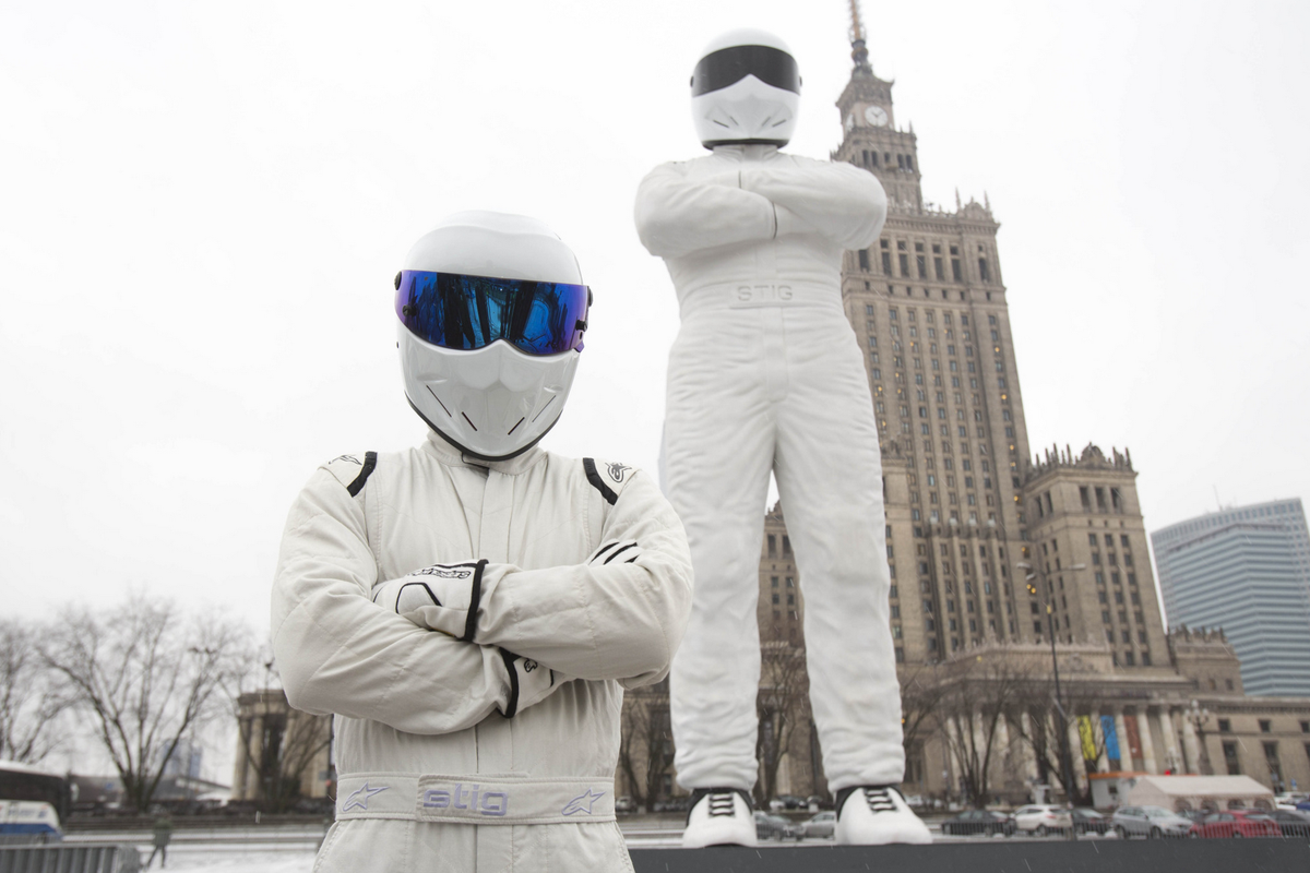 BBC_TopGear's tweet photo. Some say he's a hazard to low-flying aircraft. All we know is, #BigStig is here! http://t.co/NKYjpM3JFN @bbcbrit http://t.co/lu4Xsbj4eI