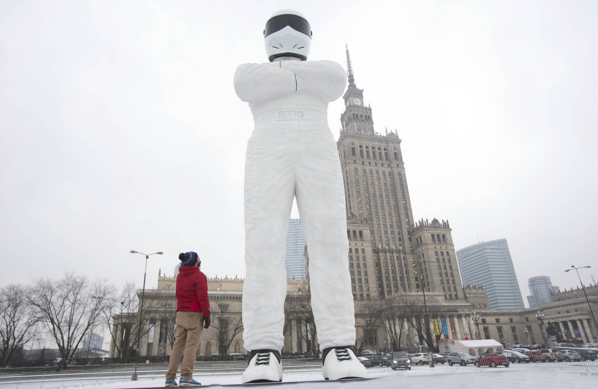 BBC_TopGear's tweet photo. Some say he's a hazard to low-flying aircraft. All we know is, #BigStig is here! http://t.co/NKYjpM3JFN @bbcbrit http://t.co/lu4Xsbj4eI