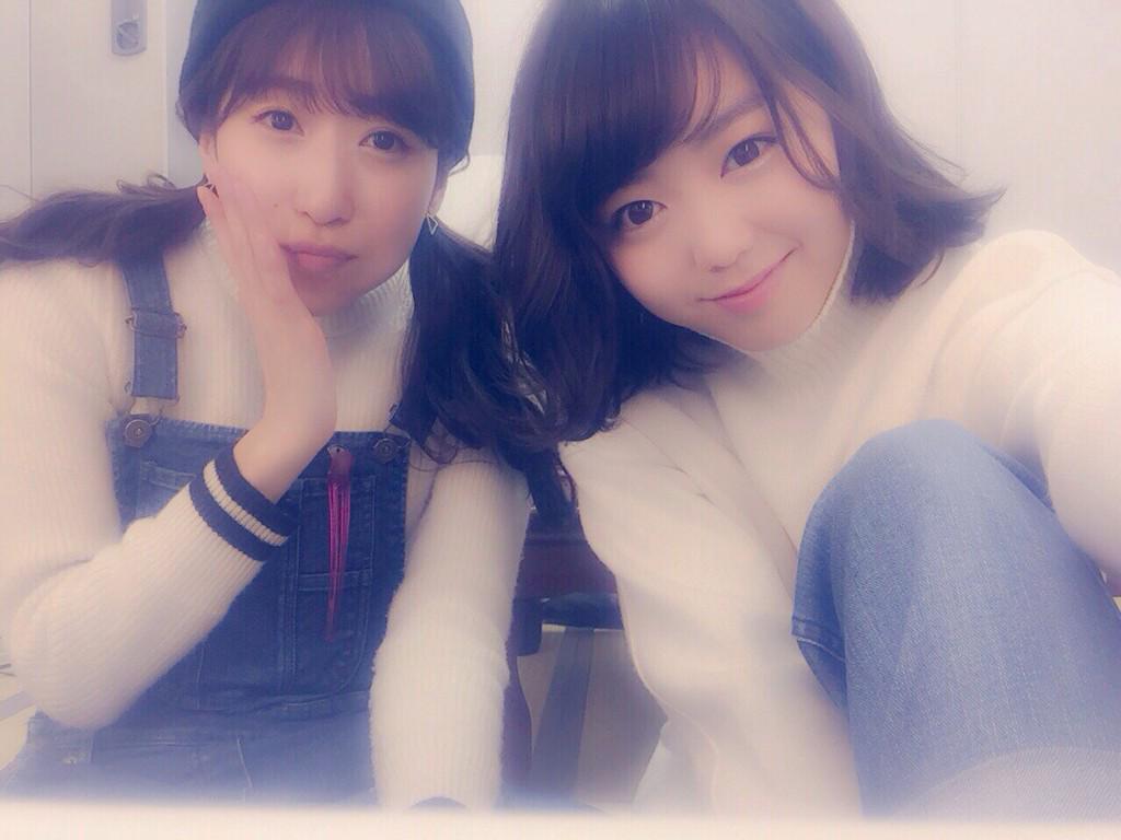 Yuuちゃんと私服がかぶった♡
デニム✖️白ニット♡
