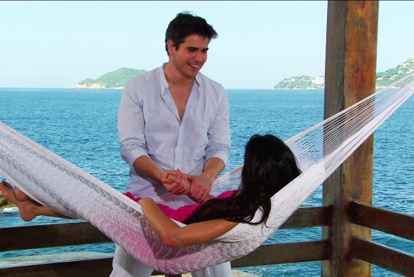 FanDaniArenas's tweet photo. #NOTA:Elige la mejor parejita del momento? http://t.co/qcWEnzgZ77 , la mía @DanArenas y @MaiteOficial @novelasyseries http://t.co/ReO2nNjdBi