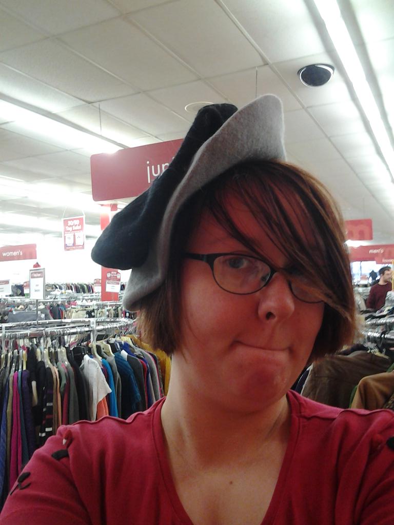 gAlex_C's tweet photo. DOUBLE the Barret, DOUBLE the French!! HOnhonhon #havingtoomuchfunatwork http://t.co/MicTvdryC8