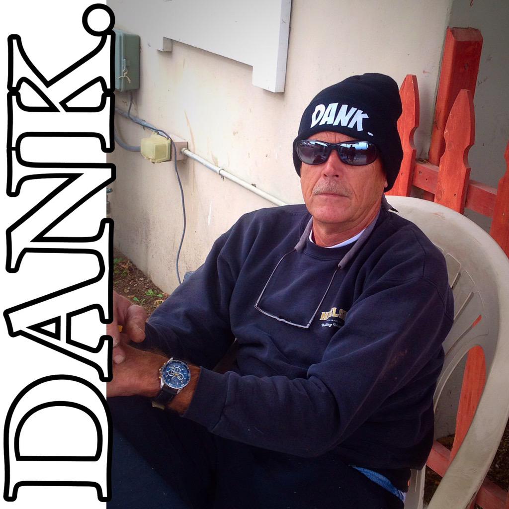 GreenleafColl's tweet image. DANK. BEANIE🔥 get yours @⚫️greenleafcollection.bigcartel.com