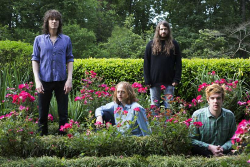 SPIN's tweet photo. Premiere: Stream @RealKuroma’s glam-pop gem, "Love Is on the Way"
http://t.co/3gydhm61J8 http://t.co/m0W5IgVue4