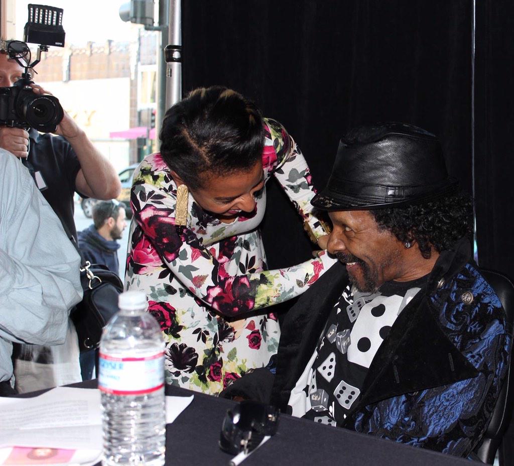 Me n my daddy on Saturday at the Love City convention. 
Winning smile$ 😁