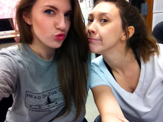 carriejacobs's tweet photo. What appears on your phone if you forget to put a password lock on. #studentshenanigans http://t.co/Q2CdhvElGd