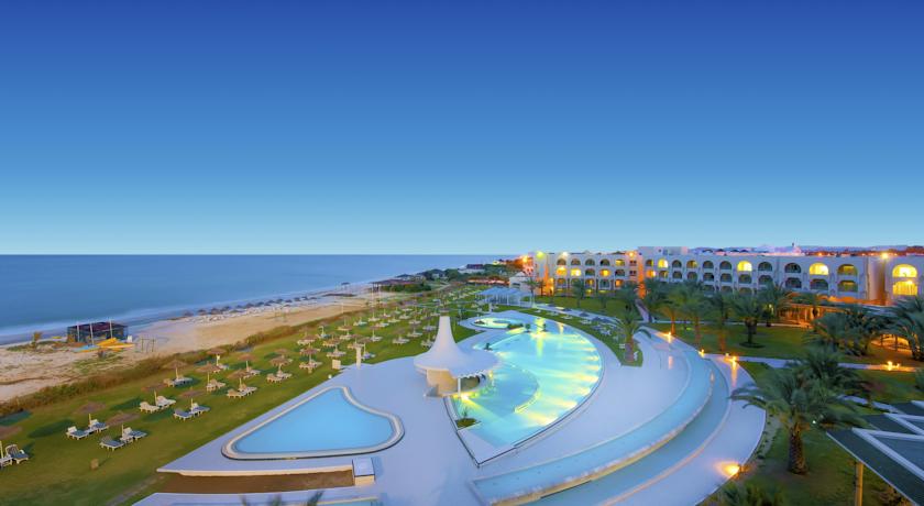 MagicLis's tweet image. JÁ SE IMAGINOU NESTE PARAÍSO?
HAMMAMET - PÁSCOA - Desde: 458€