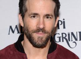 AvgAwesDad's tweet image. "Ryan Reynolds Is So Into Parenthood, He's 'Even Tried Breastfeeding'" hubs.ly/y0tGDW0 by @HuffPostParents