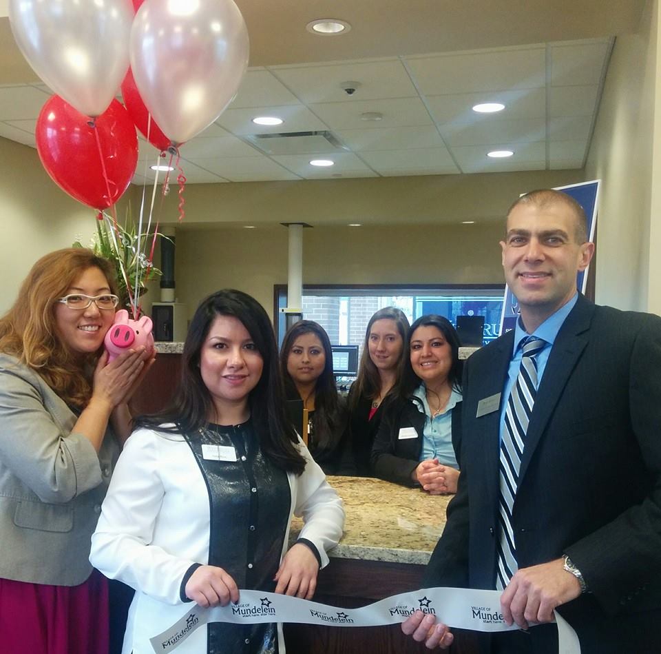 <a href="/WintrustBank/">WintrustBank</a> @LibertyvilleBnk congratulations on opening location number 2 in #Mundelein today!