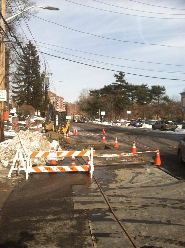 DaKid914's tweet photo. Taking over Bronx river rd #bigboywork http://t.co/Nf75L4bXj4