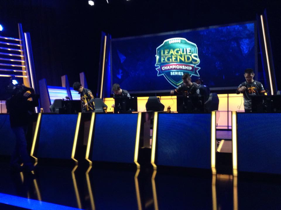FNATIC's tweet photo. Game time shortly! #FNCROC #LCS http://t.co/yttAzYWM1c http://t.co/6JpBuhBMgK