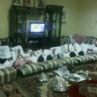 بنتظار الاوامر الملكيه