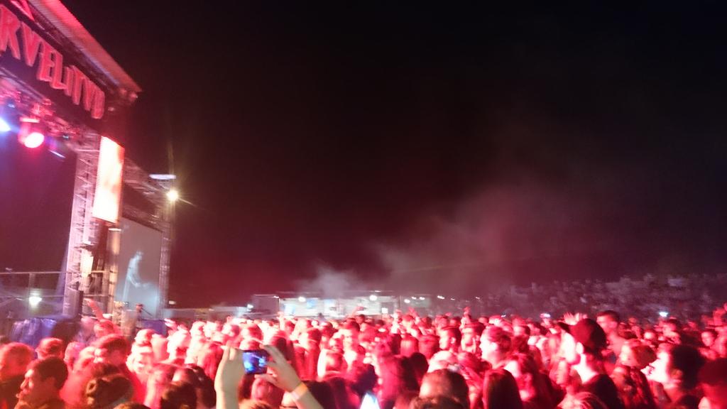 theNWU's tweet photo. Meer as 9000 mense op die #JOOL15 plaas eers was die @JoshuaNaDieReen toe @MatthewJMole en nou @BokvanBlerkReal http://t.co/GujQG72dgp