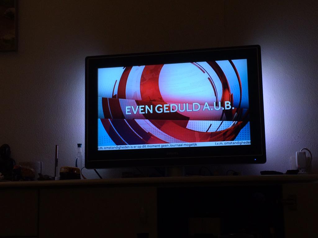 NOS op zwart door man met pistool