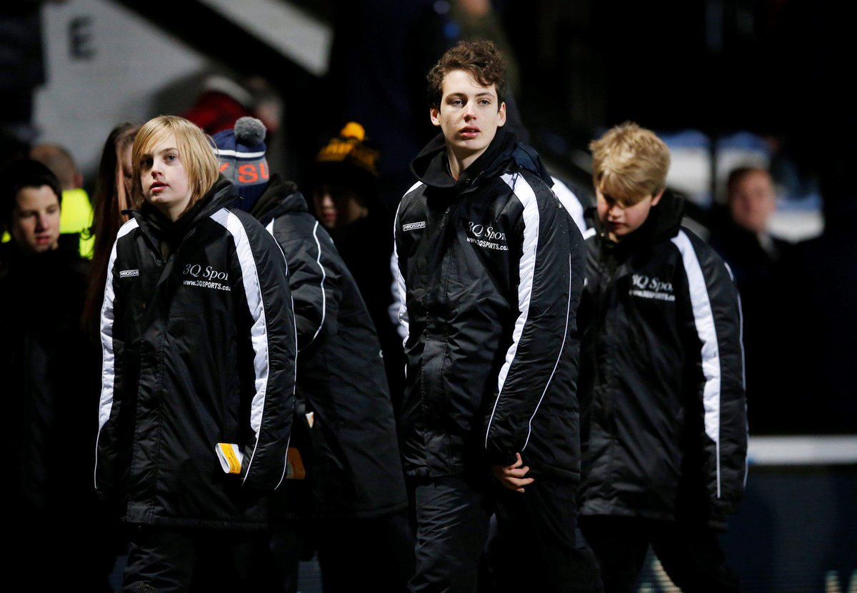 3QSports's tweet photo. Jackets supplied by @3QSports for @CambridgeUtdFC @ManUtd FA Cup tie @stonefairhaven @prostar @ActionImages 1/7 http://t.co/LM1ZOzHX9Z