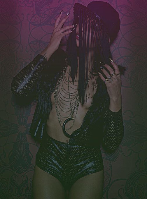 Photography, wardrobe &amp; styling by my wonderful and extremely talented friend @angelazodiak!! #zeftodeath<a href="/tag/zeftodeath"class="tags"><span>#zeftodeath</span></a>