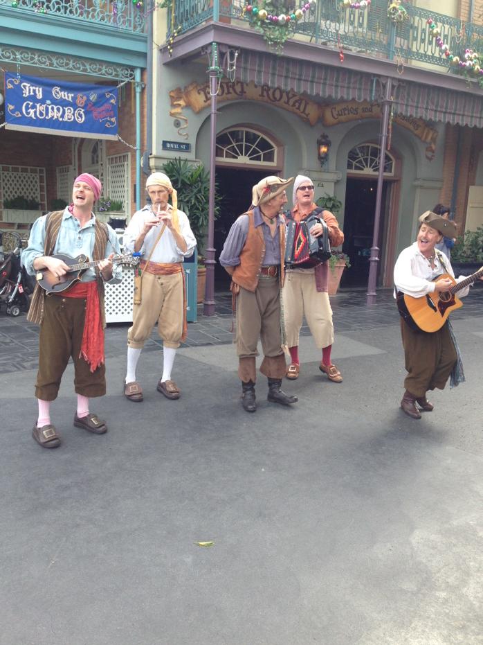 kevin_nealon's tweet image. 3 original members of The Doobie Brothers.
#Disneyland