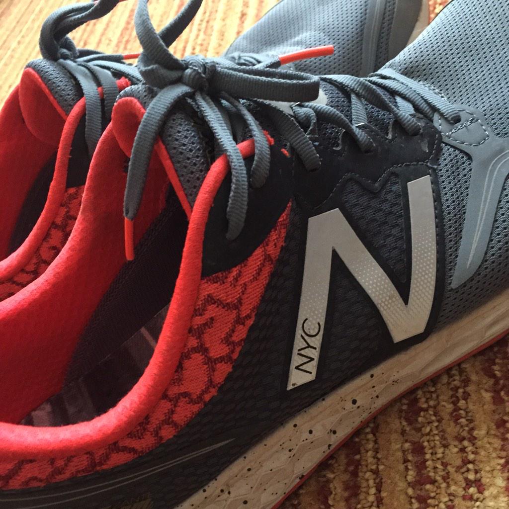 wimboston's tweet photo. “@ArgoBatts: My winter run today feat: @newbalance @thenorthface @GoWithoutWalls @wimboston - #weatherproof http://t.co/2RMo71sYLb”