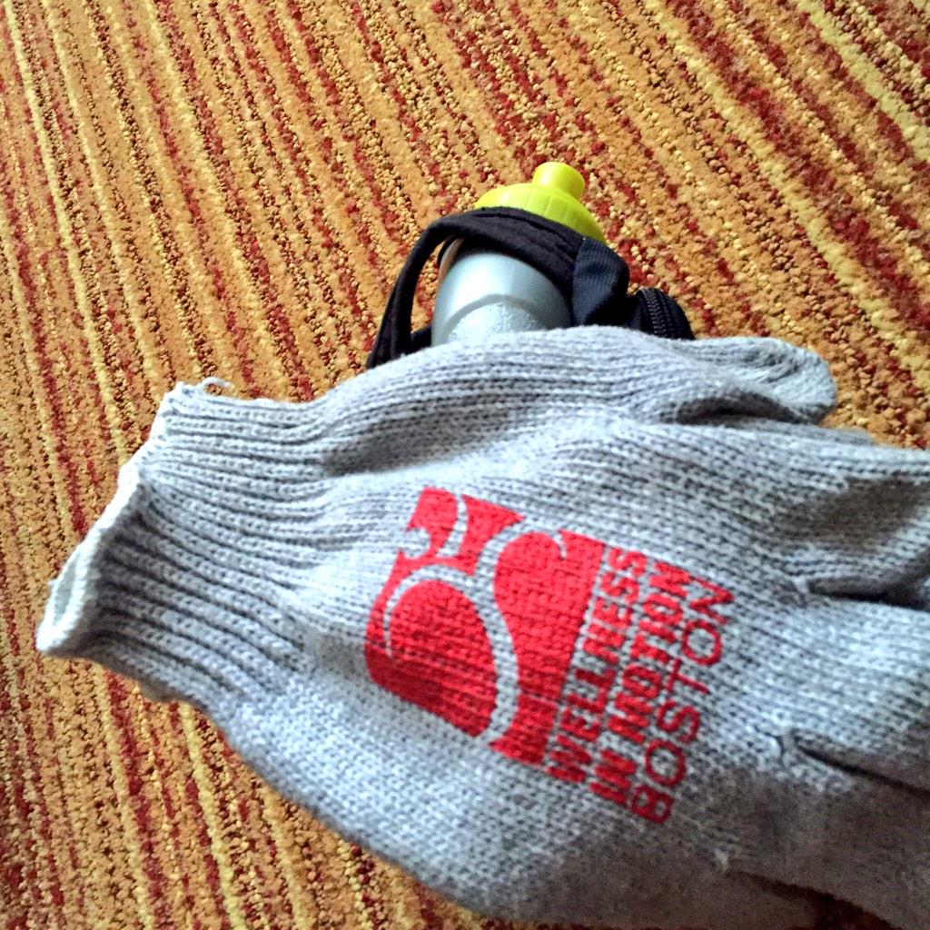 wimboston's tweet photo. “@ArgoBatts: My winter run today feat: @newbalance @thenorthface @GoWithoutWalls @wimboston - #weatherproof http://t.co/2RMo71sYLb”