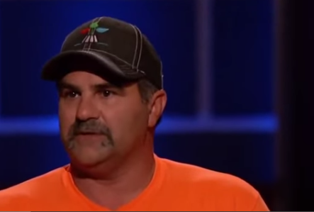 Gearnaut's tweet photo. This guy is our hero. Watch it for the feels &amp; find yourself saying "hell yeah" afterwards. http://t.co/YfeOr2ZKSo http://t.co/2tbyBwaepg