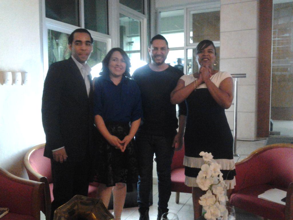 BIBLIOTECAJB's tweet photo. Agradecemos al pastor @MarcosYaroide por compartir sus testimonios con los presentes a #MEL12 http://t.co/Eo2apdF5mW
