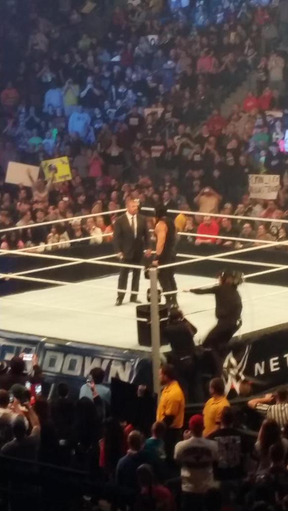 LouCanon's tweet photo. @WWENetwork @TripleH  thank you I'm here live in Hartford wwe smackdown http://t.co/HFTCz0qzCQ