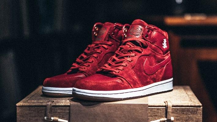 Custom Retros tweet media