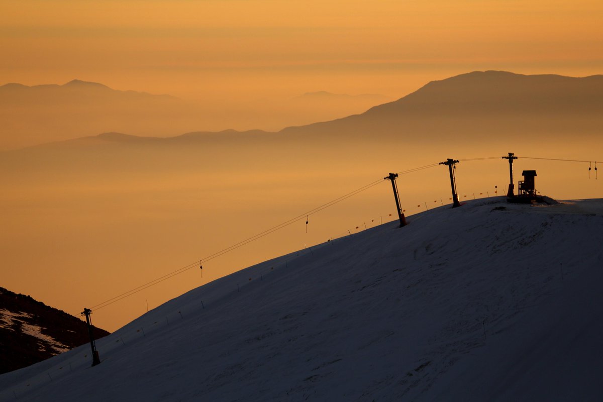 We've got a (lift) ticket to ride and we're ready to hit the slopes! Who's with us?! bit.ly/18zYFIW