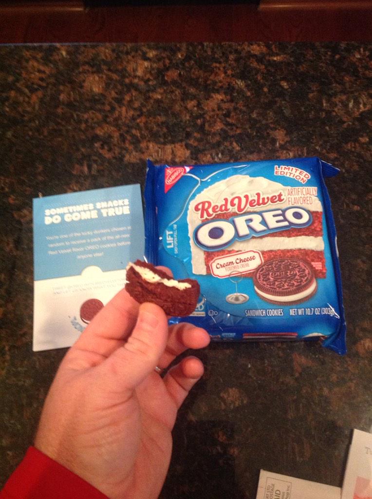 kevin_larson67's tweet photo. Mmmmm...might be the best thing I have ever won #redvelvetoreo @oreo http://t.co/6C4eJLce9M