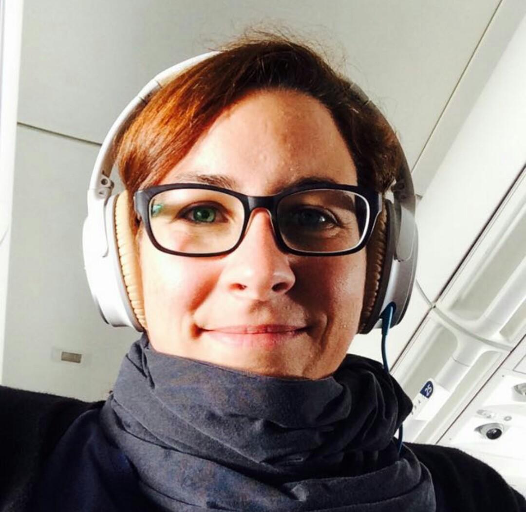 Fauxpoefoes's tweet photo. #WelcomePremium @lufthansa :) Makes the 12 hours flight to SFO fuuuun :) Thx @lufthansa for the free upgrade! http://t.co/a9h2S2r5IX