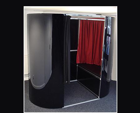 eventavni's tweet photo. What you think of our new PhotoBooth Corporate clients can use for data capture too. 
#chocolatemanor #belfasthour http://t.co/T7XAWqB6ta