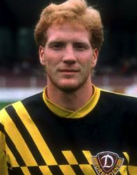 ✅ RT for Zorc !!!
🔷 Fav for Sammer !!!

Two Legends, but who is #1 ??

We want to know !