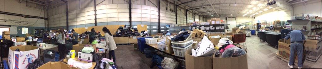 YACatHCF's tweet photo. Amazing day volunteering at the Good Shepard food bank! http://t.co/5zGZj6X4O2