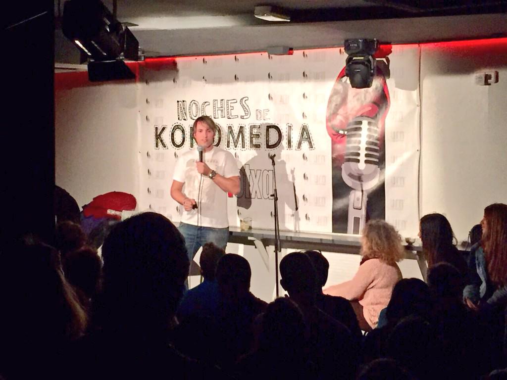 Ismael_Beiro's tweet photo. Las noches de komedia en #lakokotxa Ibiza. Acojonante
Gracias a todos por hacerme disfrutar y acompañarme con la risa http://t.co/zuCRVdRGBr