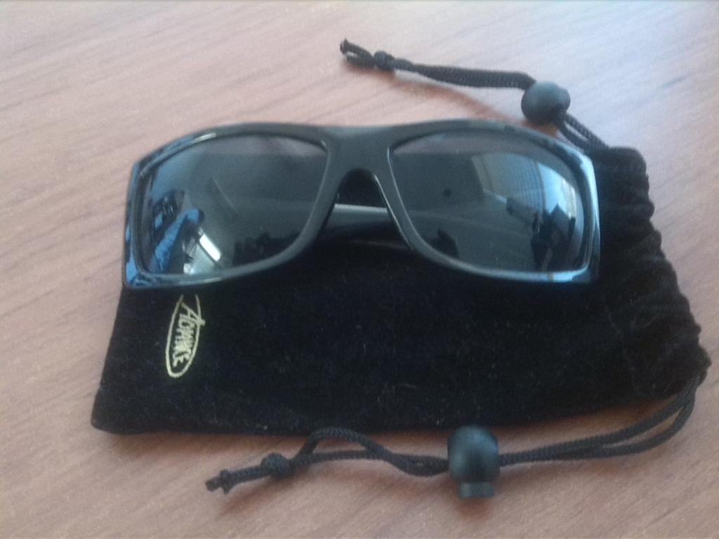 OctavioGD's tweet photo. Chido por el regalito #mchcfamilia #sin20  @tribalgearmx  @mchcfamilia  saludos a la banda. http://t.co/g2PYJ27PRd