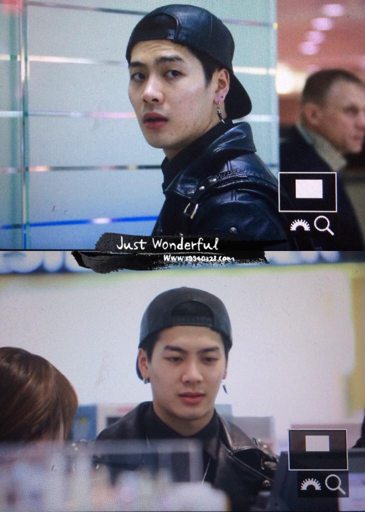 19940328com's tweet photo. 150130 인천공항 #Jackson #잭슨 http://t.co/SJXe0JtqTt